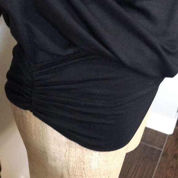 Boston Proper  Keyhole Front Black Cold Shoulder Top Ruched Waist NWOT Sz Small - Picture 4 of 6